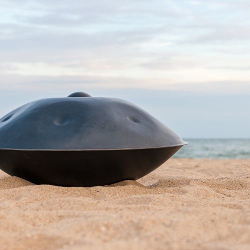 Showing handpan by the beach